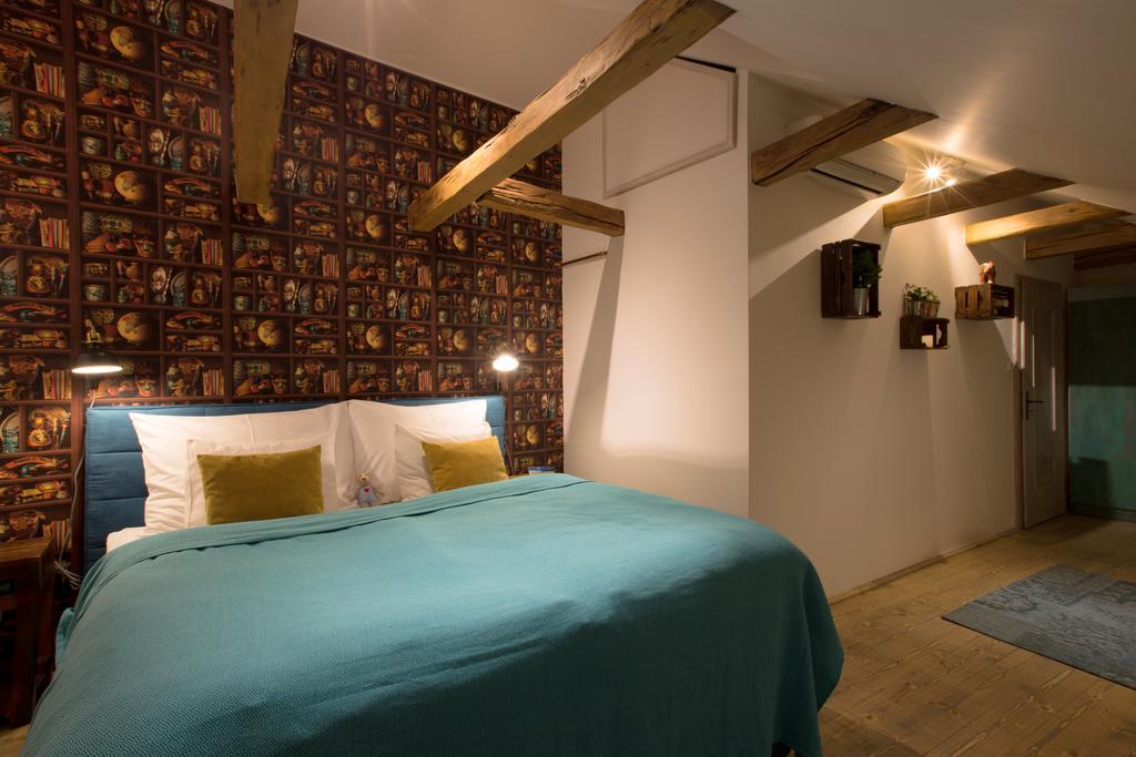 Bohemian Chic 2 Bedroom 2 Bathroom Loft With Hanging Chair Prága Kültér fotó